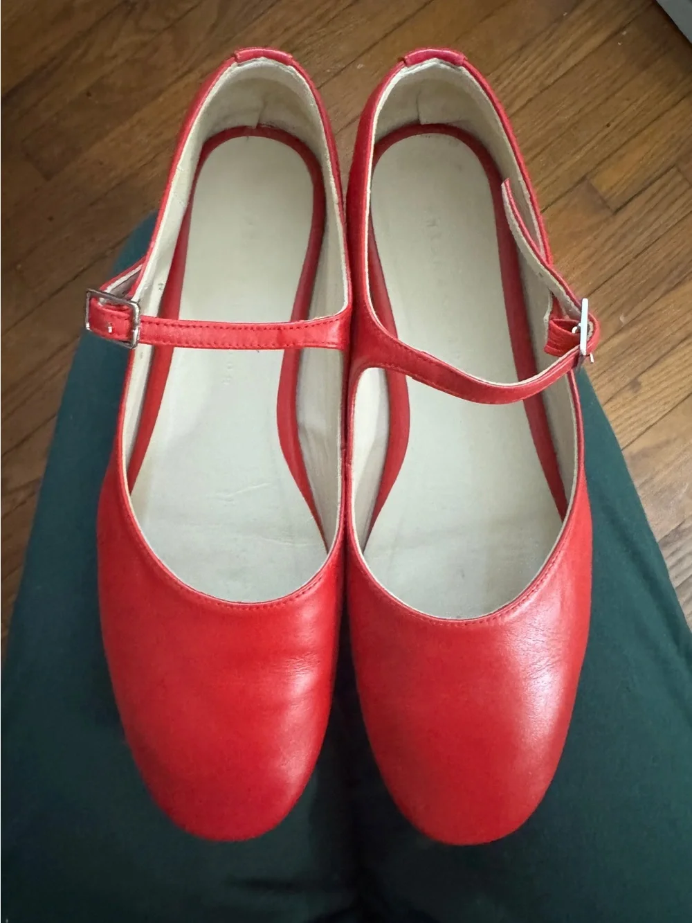 Freda Salvador Aubrey Red Mary Janes (8, runs small)